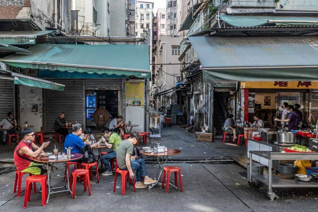 纽约停车变住房与香港住进停车格的启示（两则）尊龙AG人生就是博家车孰重︱削车位、保住房：(图7)