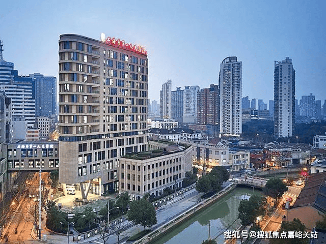 中心 - 环境户型价格地址楼盘详情配套电话交房时间配套电话交房时间z6尊龙网站华润外滩瑞府 (售楼处) 首页 - 华润外滩瑞府销售(图23)